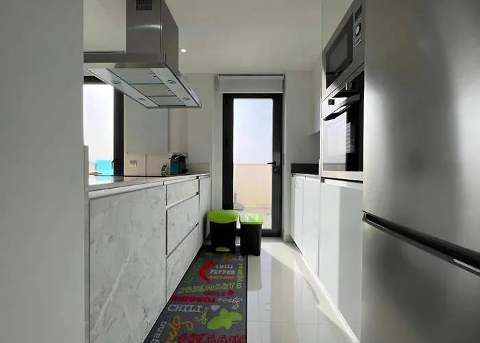 Penthouse Center Torrevieja, Private Terrace, Near The Beach