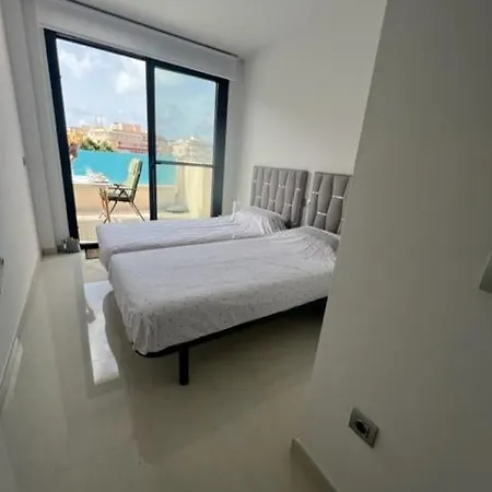 Penthouse Center Torrevieja, Private Terrace, Near The Beach Exterior photo